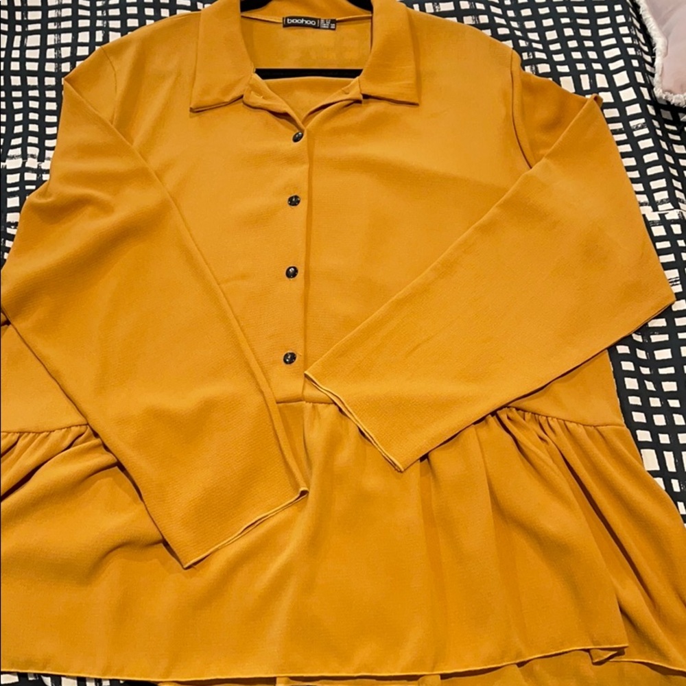 BOOHOO PLUS MUSTARD BUTTON UP COLLARED